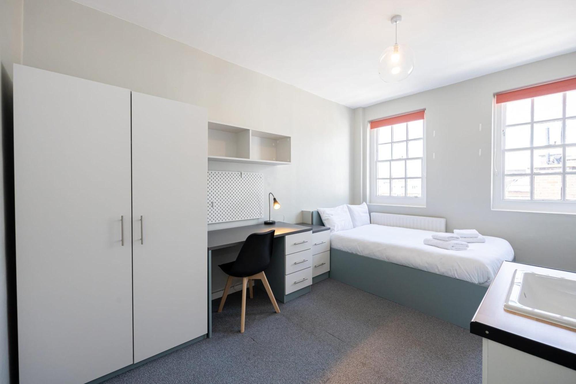 Spacious Room With Shared Facilities Londres Exterior foto
